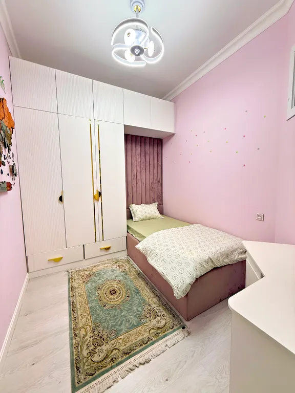 Modern Stroy 40 by Royal rentals