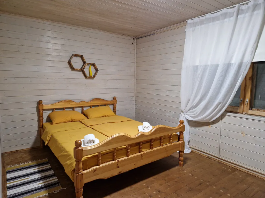 Двухэтажный коттедж