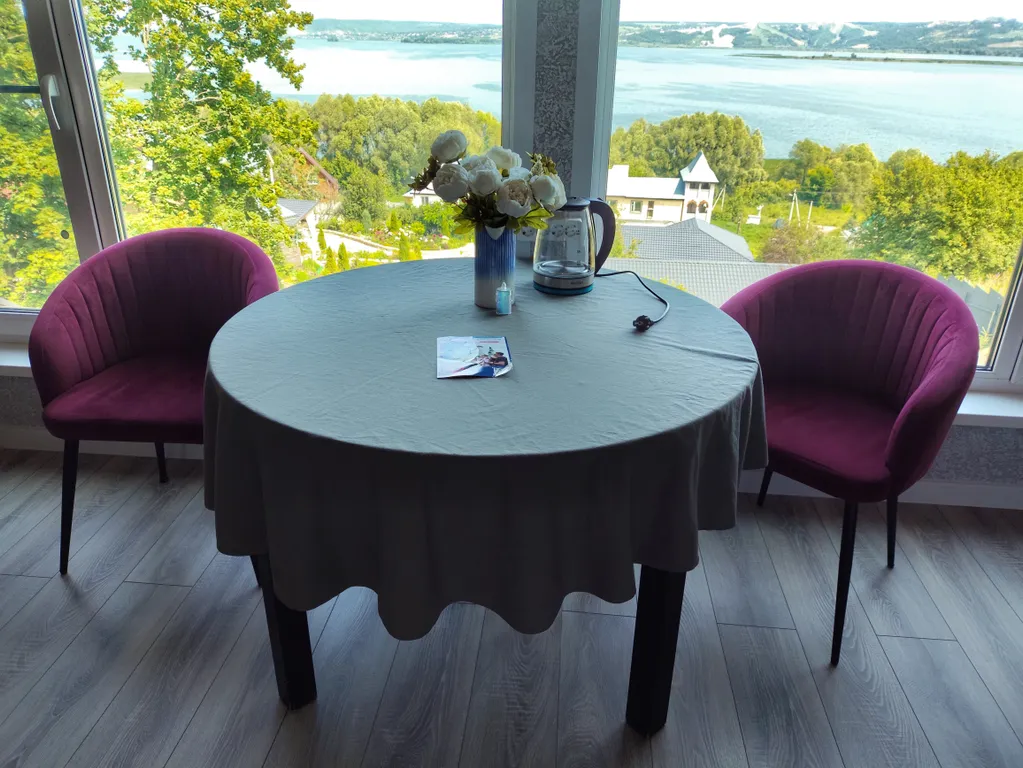 Дом с панорамным видом на реку и горнолыжку в 30 минутах от Казани