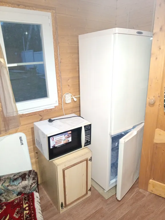 Уютный летний домик на берегу реки Ока