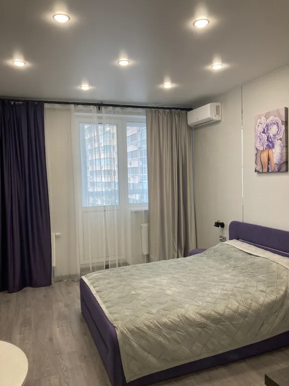 Студия с дизайнерским ремонтом