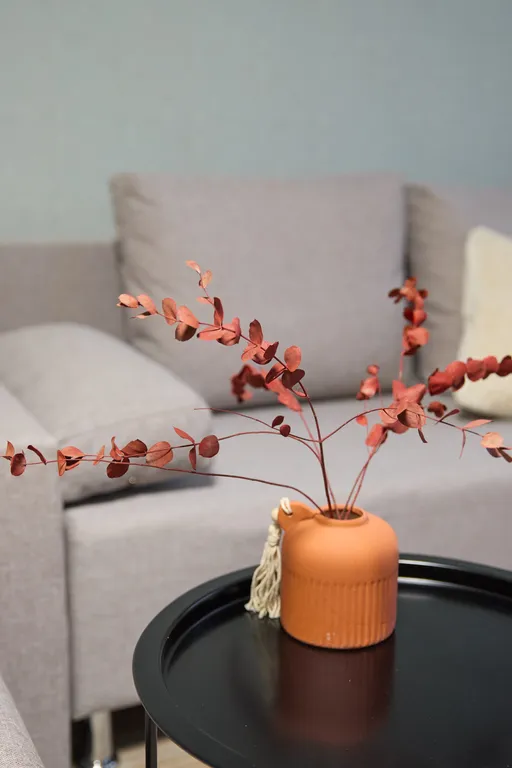 Дом Под Покровом на тихой улице с видом на монастырь