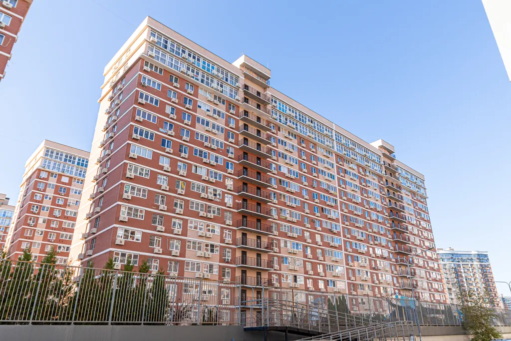 Квартира Светлая квартира с дизайнерским ремонтом Алисой и качелями в спальне — Краснодар