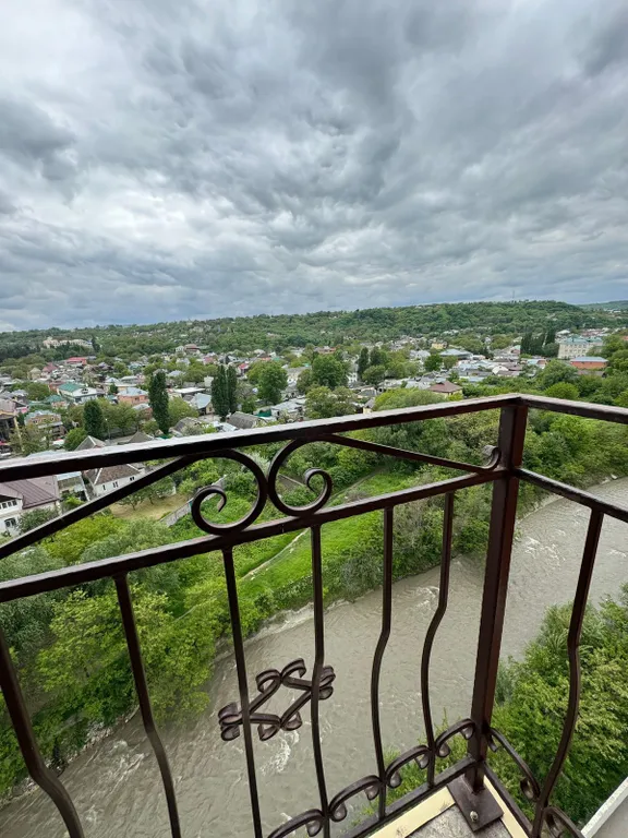 Евродвушка в центре с панорамными видами на Машук и реку