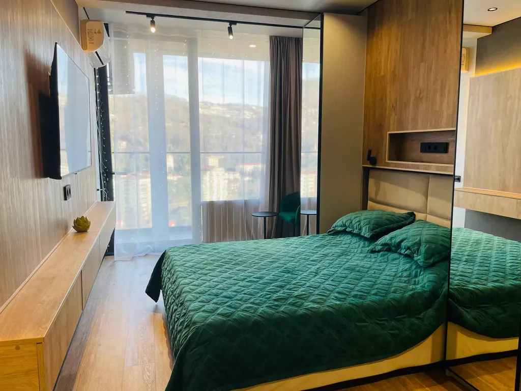 Современная студия в Хосте с потрясающим видом на море