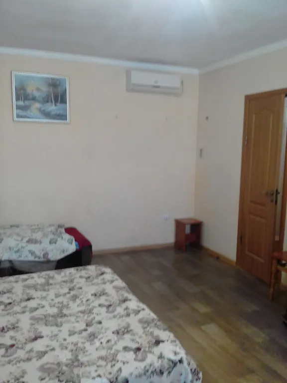 Квартира в доме во дворе частного сектора со всеми удобствами