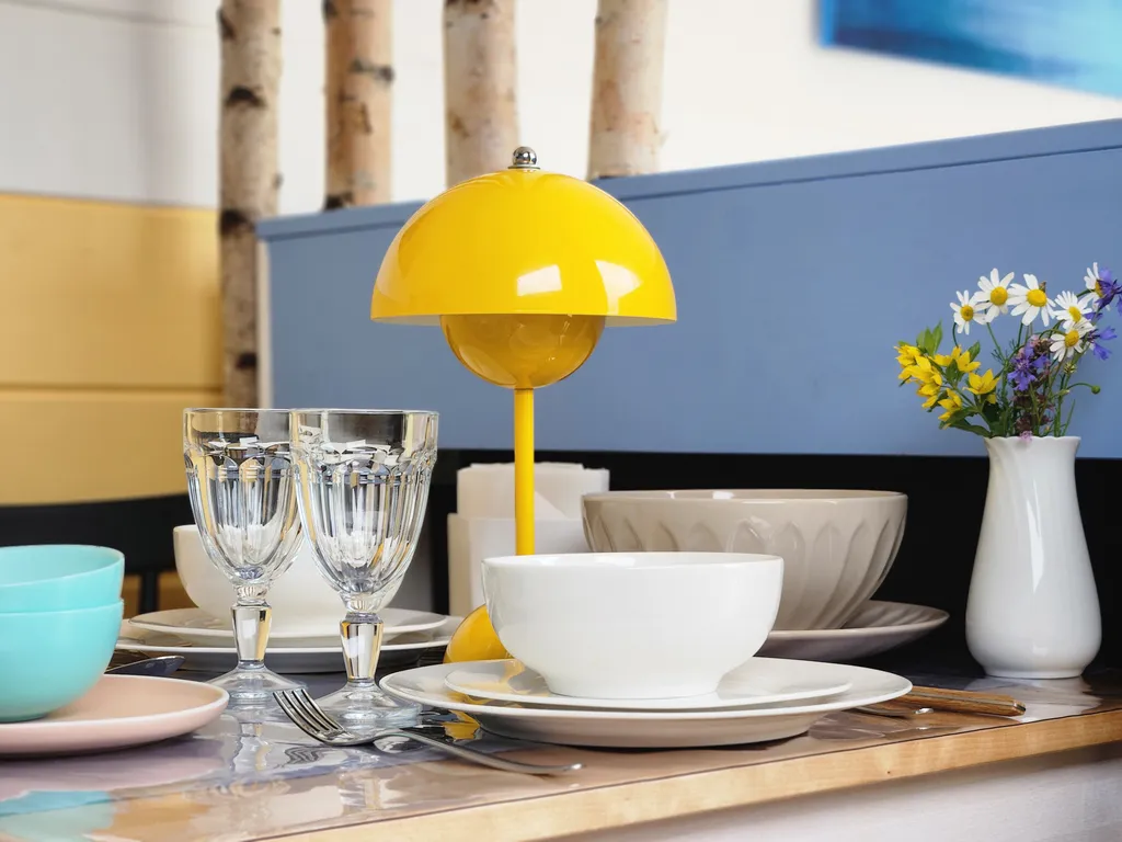 Дом с березками