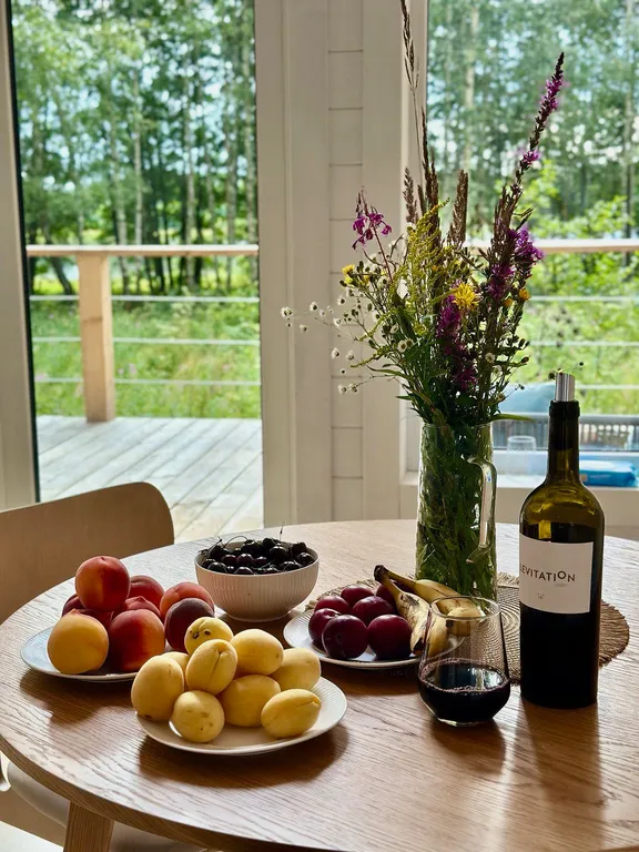 Коттедж Большой треугольный дом 90м2 с завтраком — Куровское