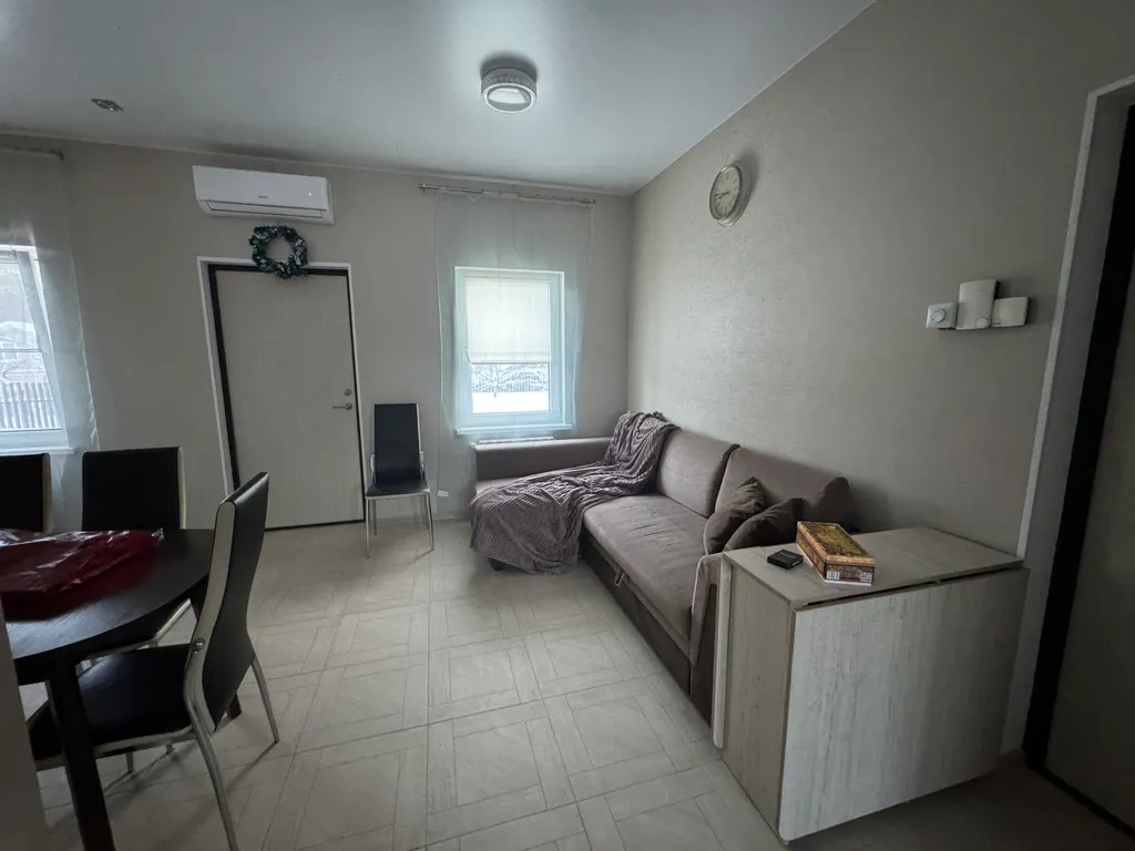 Уютный двухэтажный дом около реки Сок с пляжами