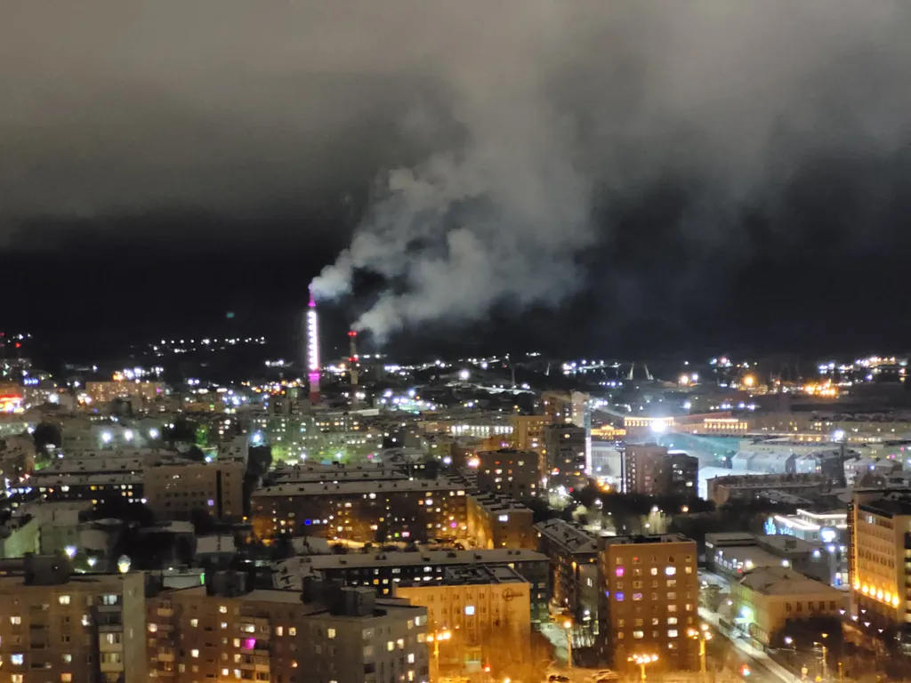 Уютная квартира с панорамным видом на город и Кольский залив