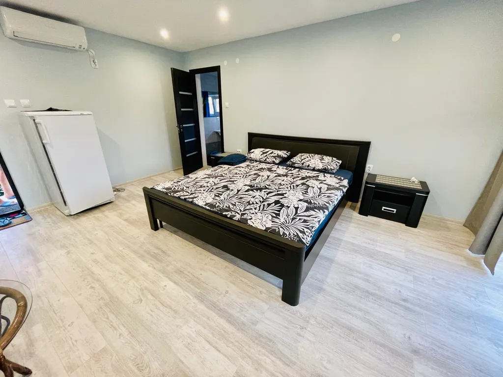 Коттедж «Летний» с видом на Генуэзскую крепость