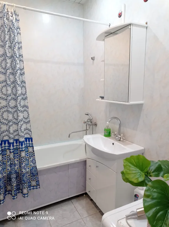 Уютная двухкомнатная квартира на набережной