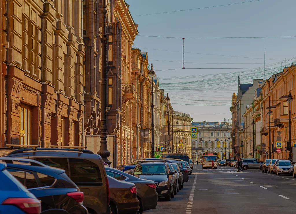 Old Town Apartment 3BR & 2BTHR