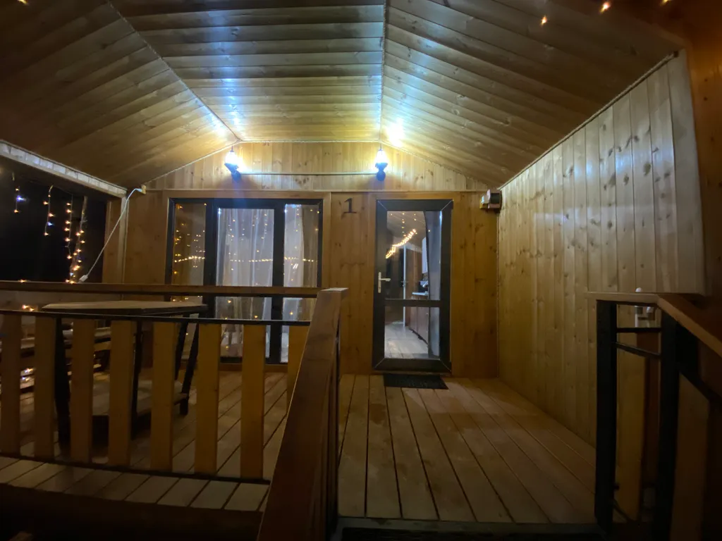 Домик в сосновом бору