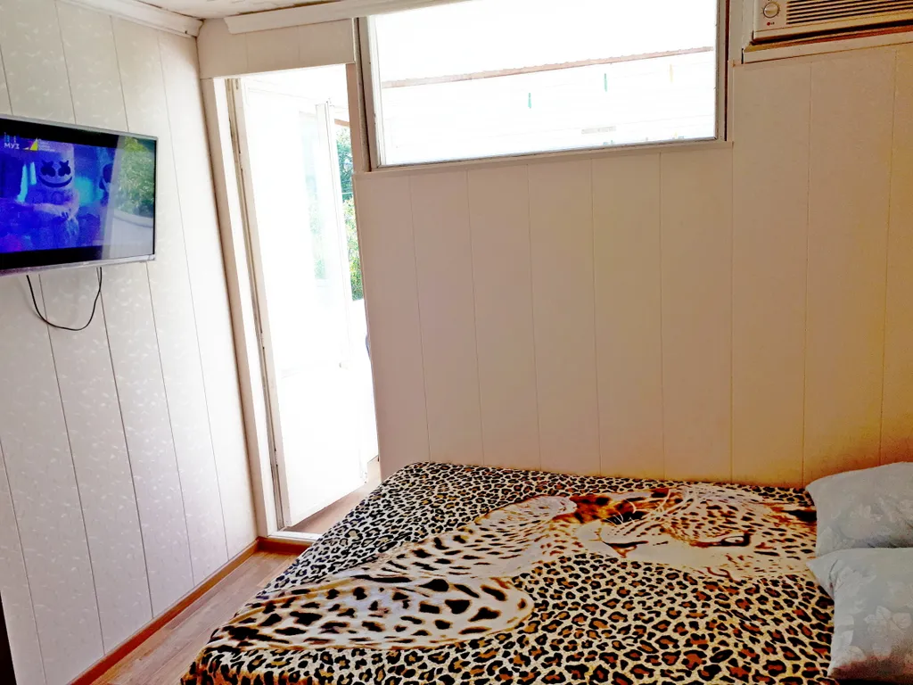 Коттедж Летний дом в 5 минутах от моря — Анапа