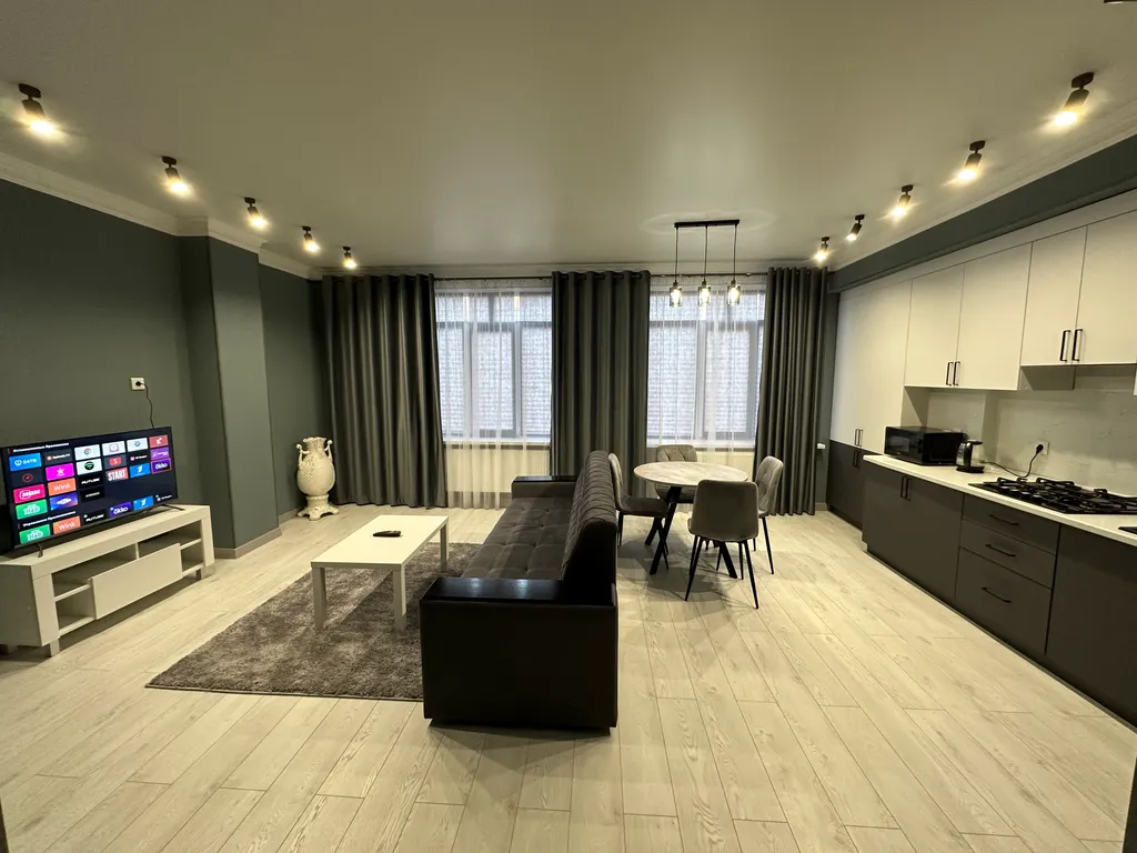 Новая студия на два человека