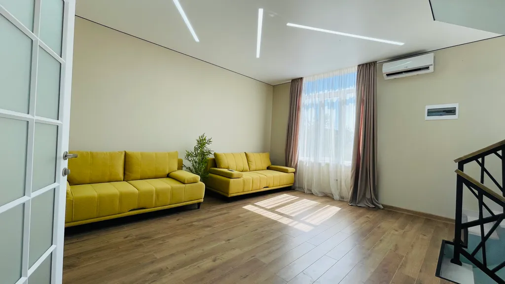 Котеджи у моря