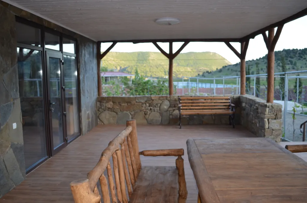 Уютный коттедж в тихом, живописном месте с прекрасным видом