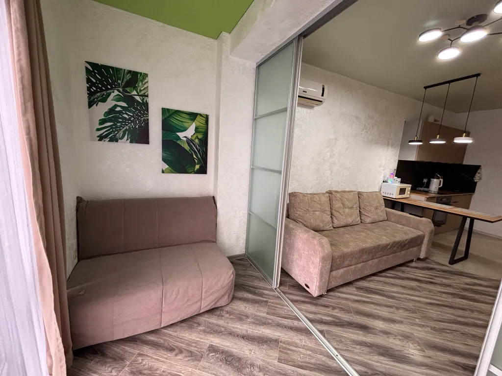 Чистая уютная студия в центре Хосты