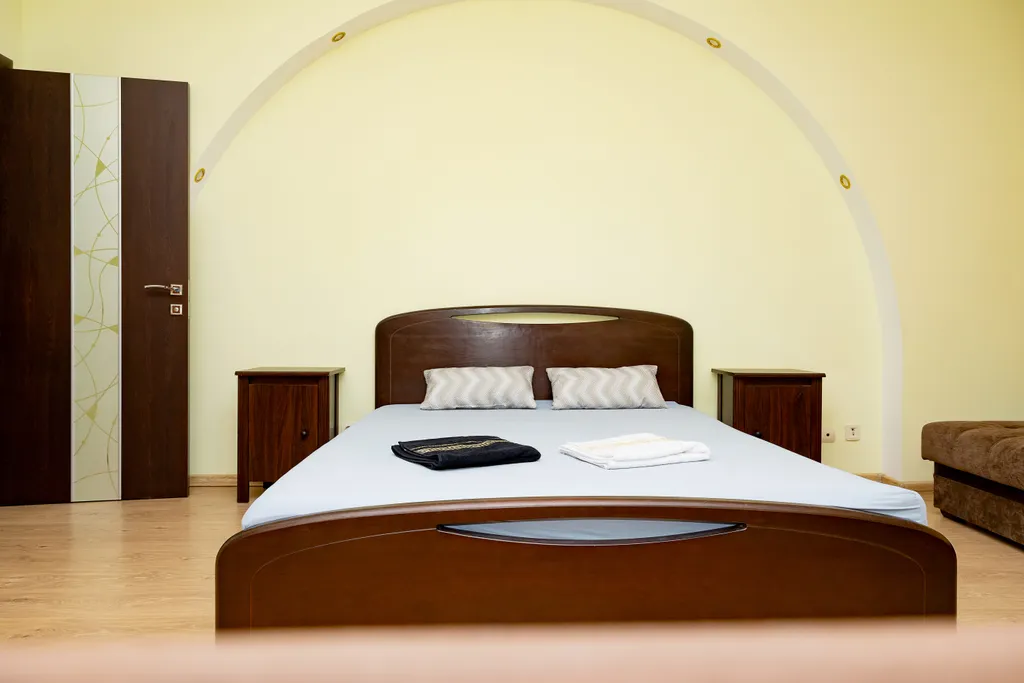 Апартаменты Домино возле КТЦ Югра-Классик