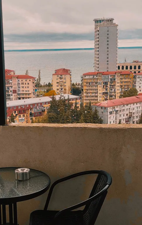 Современная 3-комнатная квартира с видом на море, новый дом