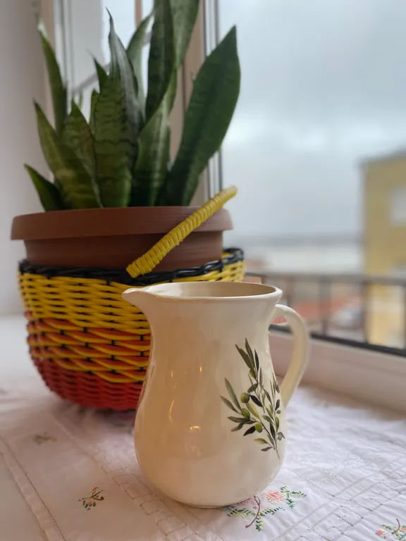 Двухкомнатная квартира Восьмидесятые в самом центре с видом на Волгу