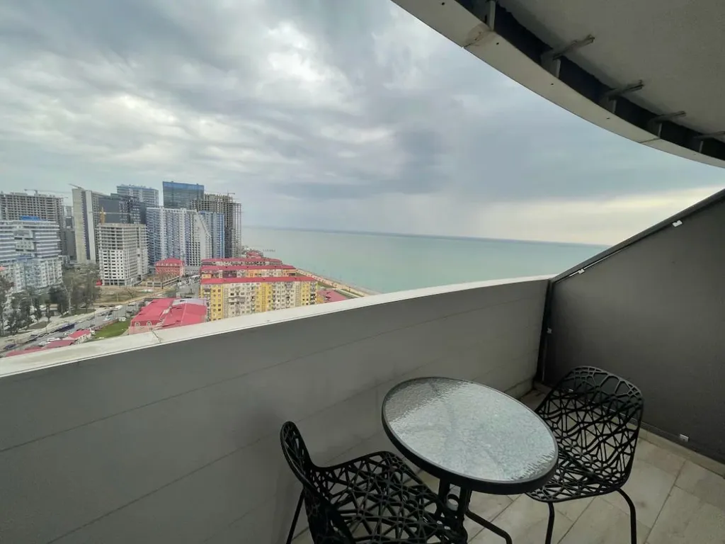 Orbi Residence 21-28