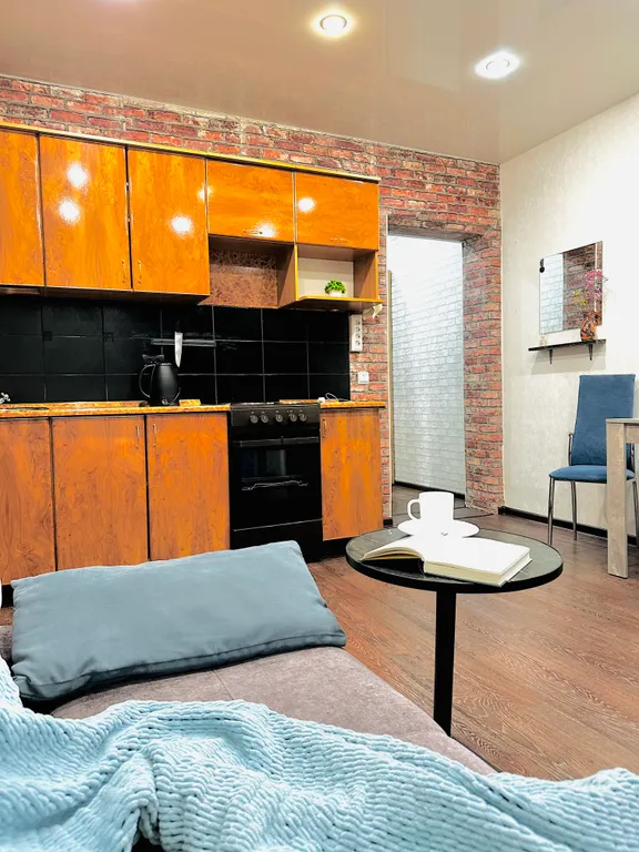 Квартира рядом с Областной клинической больницей и ГЭС