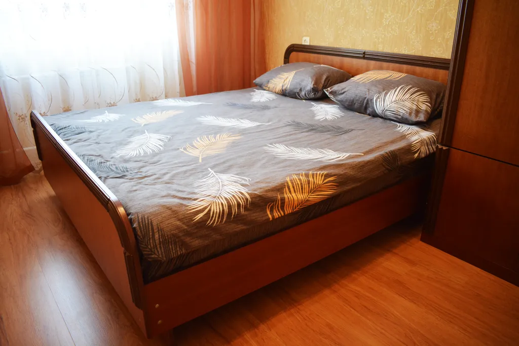 Квартира Двухкомнатные апартаменты — аренда посуточно в Череповец