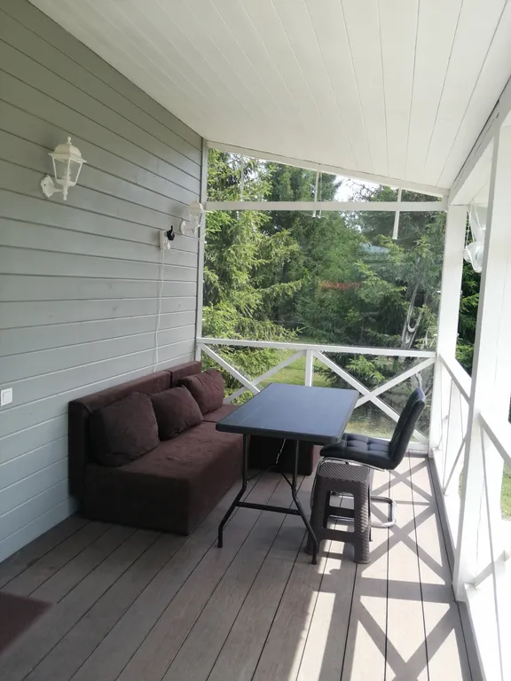 Коттедж Уютный дом с верандой и баней — Марьино