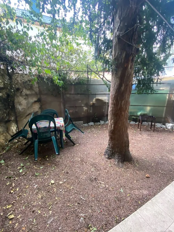 Коттедж с личным двором