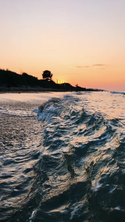 Коттедж 2-комнатный Дом — Кучугуры