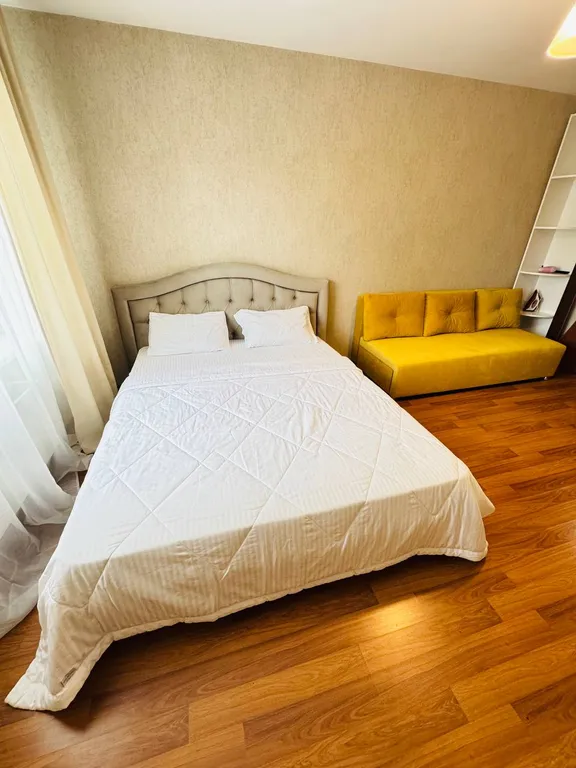 Квартира Семейные апартаменты с размещением до 10 человек — аренда посуточно в Екатеринбург