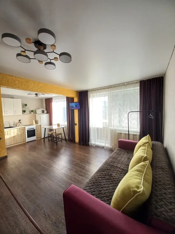 Квартира-студия в центре города — аренда посуточно в Лесосибирск