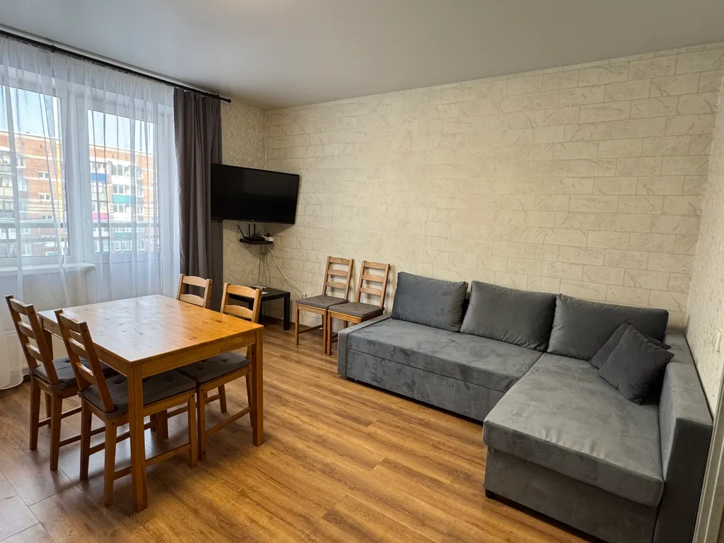 Квартира Двухкомнатная квартира в центре поселка на Дзержинского — Шерегеш