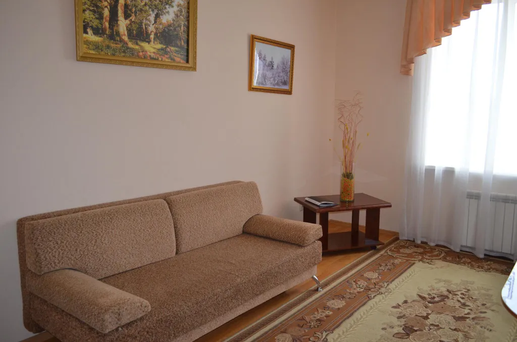 Квартира Комната — аренда посуточно в Альметьевск