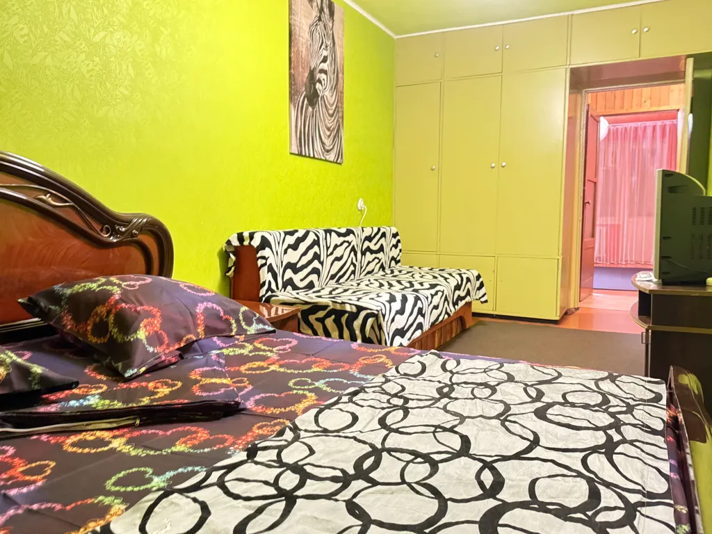 Квартира 2-комнатная квартира в центре города — Курск