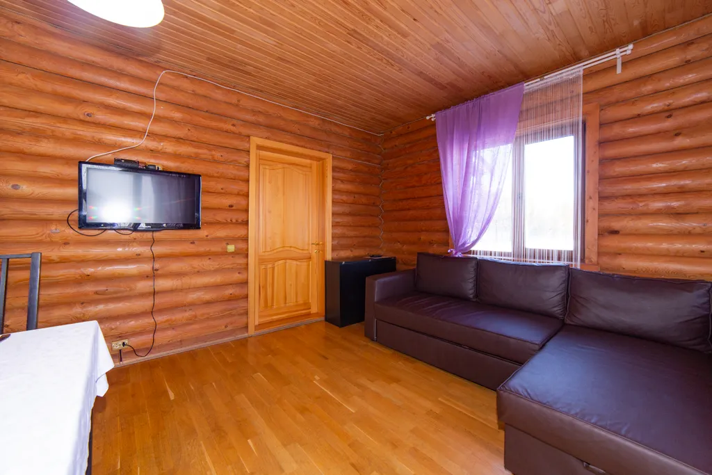 Коттедж с видом на озеро