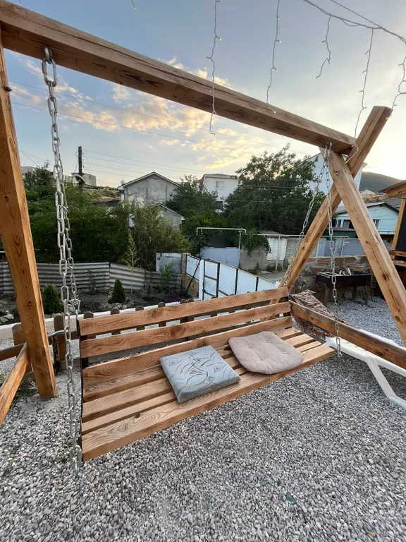 Трёхкомнатный дом под ключ без хозяев и соседей на территории