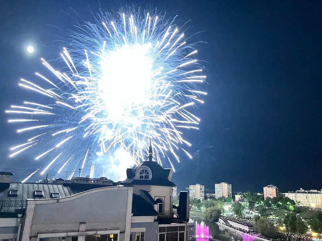 Новый дом на набережной отличный вид