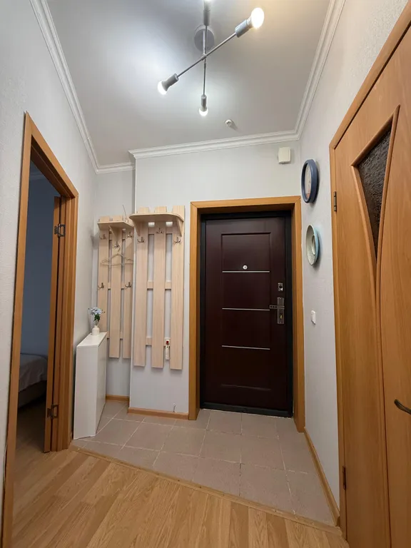 Самый центр города, АбуДаби Плаза, Байтерек, Линейный парк