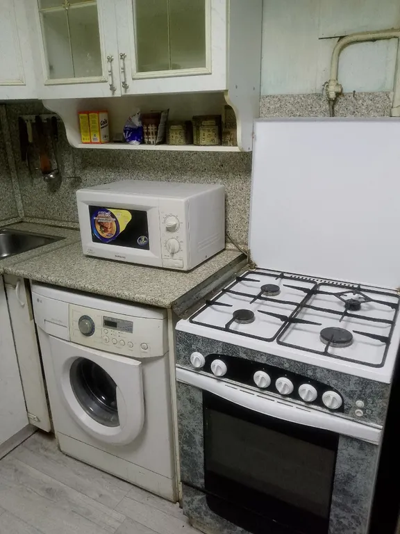 Квартира недалеко от вокзала в тихом районе