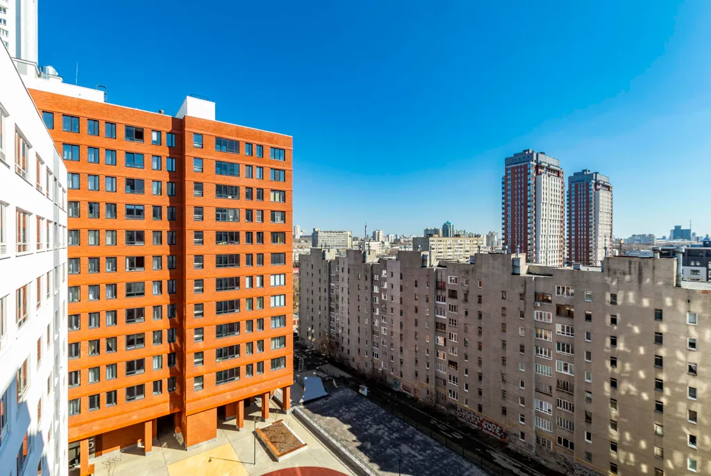 Евродвушка возле м. Уральская для четверых