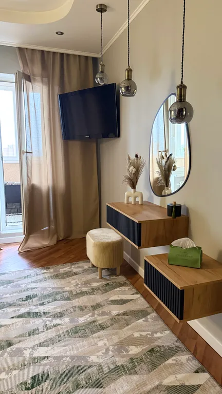 Уютная квартира на 10 этаже с красивым видом на город