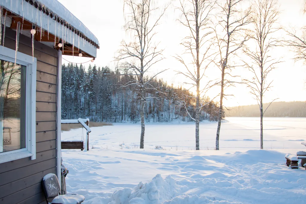Солнечный с дровяной сауной