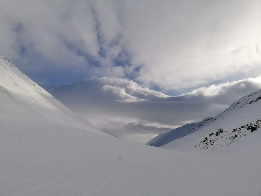 Квартира 3-комнатная Квартира — Кировск