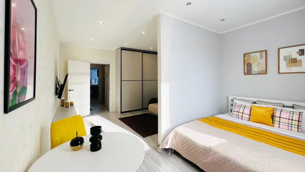 Просторная, ухоженная квартира недалеко от моря