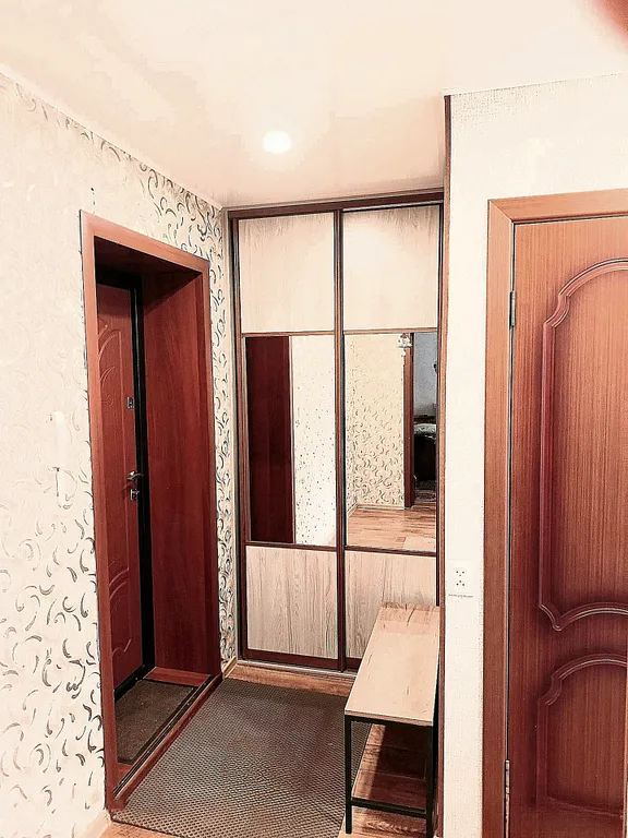 Уютная квартира в центре города с шикарным видом на лес и горы