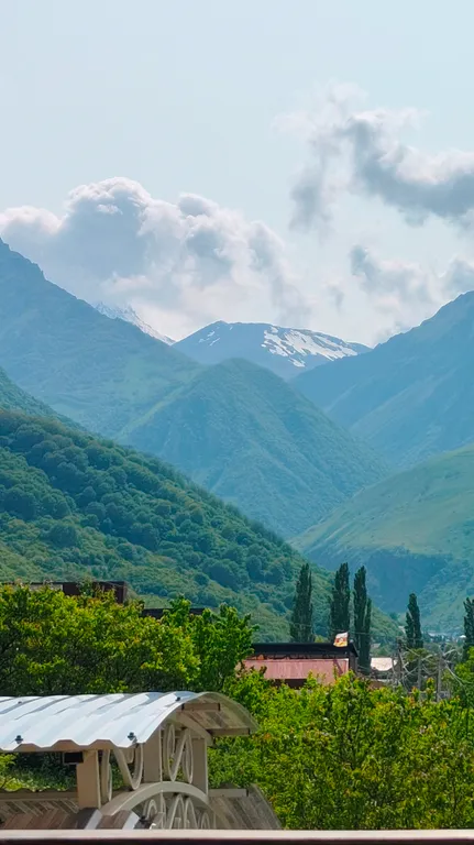 Выше гор могут быть только горы