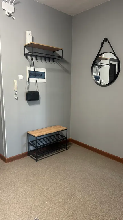 Просторная двухкомнатная квартира на набережной реки Амур